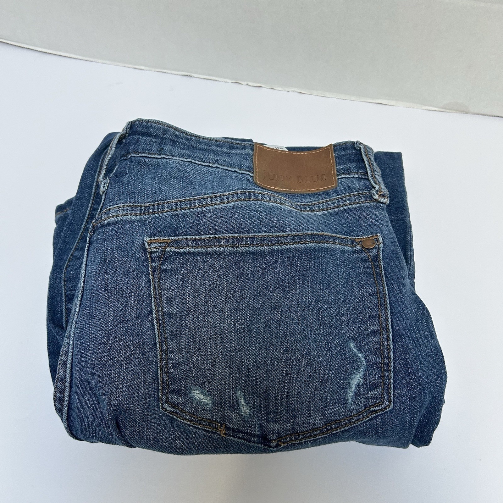 Judy Blue Hi-Rise Straight Fit Jeans Size 9/29 Style #8601 Minor Distressing